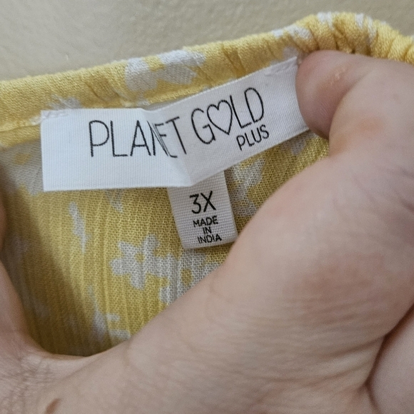 NWT Planet Gold Plus Women's Size 3X Luna Yellow Tie Back Top - Picture 3 of 6